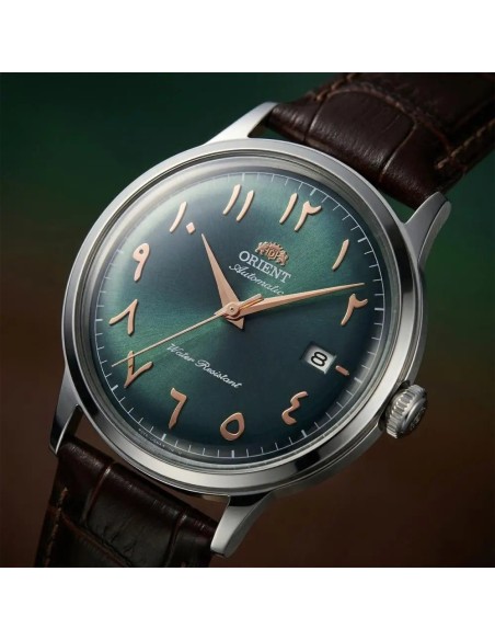 reloj automático hombre Orient Bambino Arabic Dial "Oasis Teal" RA-AC0035E 40.5m correa de cuero cal. F6724